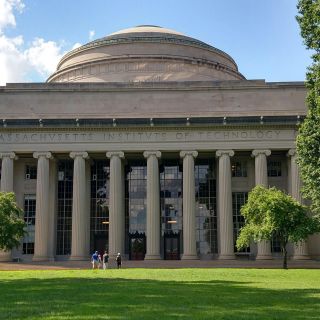 ¿Cuáles son las 10 universidades más caras del mundo?
