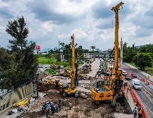 Autoridades del Gobierno de Jalisco y el ayuntamiento de Zapopan continúan las labores para la reparación del socavón que se formó en la avenida López Mateos sur el pasado 25 de julio. EL INFORMADOR / A. Navarro