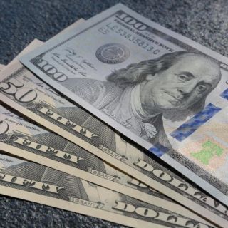 'Lunes negro' para el peso mexicano, se desmorona frente al dólar