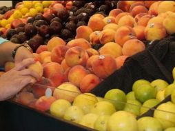 Cuida tu economía personal al acudir al Martes de Frescura. EFE / ARCHIVO