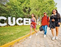 Cuatro de cada 10 aspirantes lograron un sitio para estudiar bachillerato, carreras técnicas y licenciaturas en la Universidad de Guadalajara. EL INFORMADOR/ A. Navarro