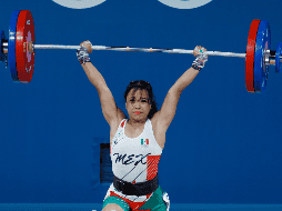 JANETH GÓMEZ. Hace 16 años se enamoró de la halterofilia viendo los Juegos Olímpicos de Beijing, pero esta mañana fue ella quien subió a la tarima de París 2024. EFE / M. Irham