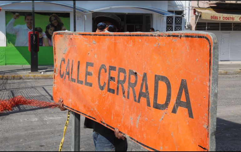 SIAPA exhortó a los vecinos y conductores que transitan regularmente por la zona a utilizar rutas alternas durante la duración de los trabajos. EL INFORMADOR/ ARCHIVO.