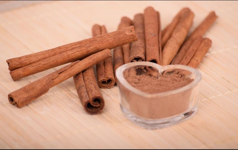 La canela de Ceilán es considerada de mayor calidad por su sabor más delicado y su menor concentración de cumarina, una sustancia que, en grandes cantidades, puede ser perjudicial para la salud. Pixabay