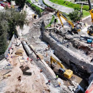 Prevén terminar los trabajos para reparar el socavón de López Mateos este sábado