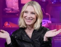 La actriz que interpretó a Galadriel se habría ido con las manos vacías de uno de los filmes más importantes en la historia del cine. ESPECIAL / YouTube Watch What Happens Live with Andy Cohen