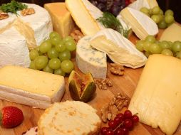 Los quesos son ricos en grasas y proteínas y aportan un gran sabor a tus platillos. ESPECIAL / Pixabay / @HNBS