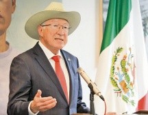 El conflicto se suscitó a partir de que el embajador estadounidense en México, Ken Salazar, expresara preocupaciones sobre el impacto de la reforma en la democracia mexicana. SUN/ ARCHIVO