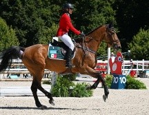 El desempeño de la jalisciense Mariana Arceo se vio seriamente afectado en la prueba ecuestre. X /@COM_Mexico