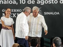 El Presidente Andrés Manuel López Obrador y Ruben Rocha, gobernador de Sinaloa, durante la inauguración del hospital general IMSS-Bienestar en Culiacán, Sinaloa. SUN/ G. Pano.