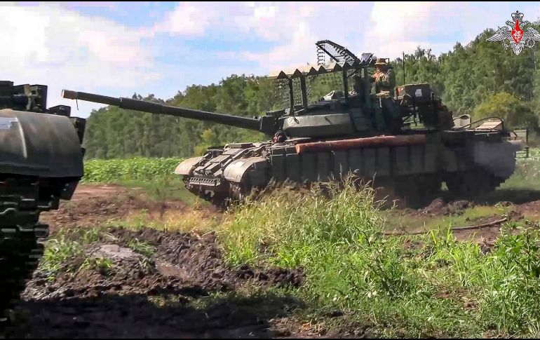 Después de que un comando sorprendió a las fuerzas rusas, llegaron refuerzos a la frontera. AP/Ministerio de Defensa de Rusia