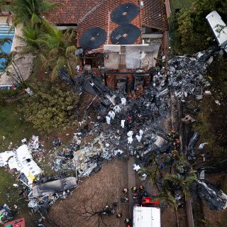Brasil: Analizan caja negra de avionazo que mató a 62