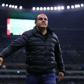 Cuauhtémoc Blanco señala a la Femexfut y tira pedrada contra el Atlas