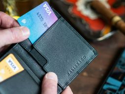 Evitar retrasos en los pagos es uno de los factores más importantes que influyen en la puntuación crediticia.  ESPECIAL/ Foto de Emil Kalibradov en Unsplash