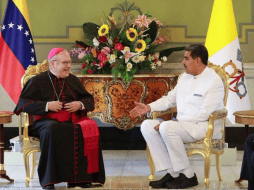 Recibió a Ortega en compañía del canciller Yván Gil y la viceministra de Relaciones Exteriores para Europa, Coromoto Godoy. ESPECIAL / X / @PadreJosePalmar