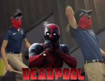 La positiva actitud del empleado de cine ha generado tanta empatía entre los usuarios que ya hasta piden que tenga un cameo un película de Deadpool. YOUTUBE/ La Razón/ ESPECIAL