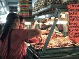 La acidez puede afectar a personas de todas las edades y puede estar asociada con diversas enfermedades gastrointestinales, por lo que la alimentación juega un rol principal. EL INFORMADOR / ARCHIVO