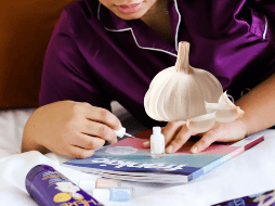 Este remedio a base de esmalte, ajo y clavos te ayudará a fortalecer tus uñas. UNSPLASH/ No Revisions/ ESPECIAL