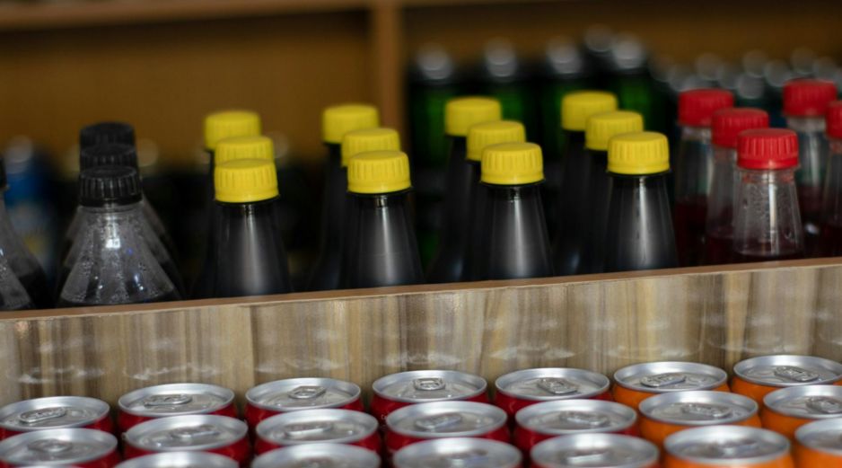 Un ejemplo notable de los cambios se encuentra en los refrescos. ESPECIAL / Foto de Emmanuel Edward en Unsplash