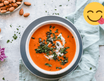 La diversidad de sabores hace que cada una de las sopas se convierta en un manjar. Unsplsh / Canva