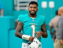 Tagovailoa señaló que Brian Flores minó su confianza. AP/W. Lee