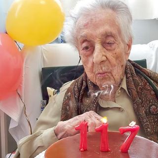 Mujer considerada la persona más anciana del mundo muere a los 117 años