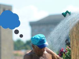 Solo deja que la mente vague lejos de las preocupaciones mientras te duchas. AFP / ARCHIVO