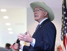 Ken Salazar sostuvo una conferencia para hablar de la reforma judicial. SUN / RDB.