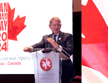 El embajador de Canadá en Mexico, Graeme C. Clark, dijo que inversionistas canadienses le han transmitido sus preocupaciones sobre la reforma al Poder Judicial. EFE/Jose Mendez