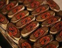 La marca más conocida y tradicional es la Cajeta Lugo, etiqueta naranja. ESPECIAL / Secturjal