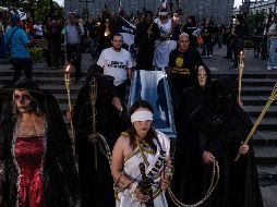 Más de tres mil trabajadores del Poder Judicial Federal en Jalisco protestaron contra la reforma, parte del “Plan C”  presidencial. Marcharon de la Plaza Fundadores al Hospicio Cabañas. EL INFORMADOR/J. Urrutia