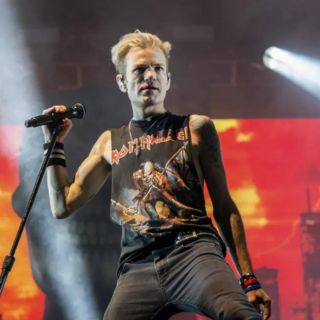 Deryck Whibley de Sum 41 desmiente rumores sobre unirse a Linkin Park
