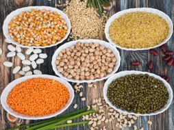 Según el gobierno mexicano, los garbanzos ofrecen varios beneficios para la salud gracias a su contenido de fibra, potasio, vitamina C y vitamina B-6, nutrientes clave para mantener un buen estado de bienestar. Pixabay