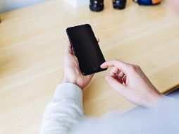 El IFT ha anunciado su curso en línea para adultos mayores, el cual se impartirá en sesiones en vivo, dos veces a la semana con dos horas de duración. UNSPLASH / M. Baker