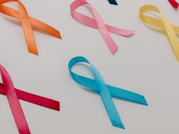 Los especialistas destacan que la mayoría de los cánceres de tiroides no presentan síntomas, pero cuando los hay, el principal suele ser un bulto en el cuello. CANVA.