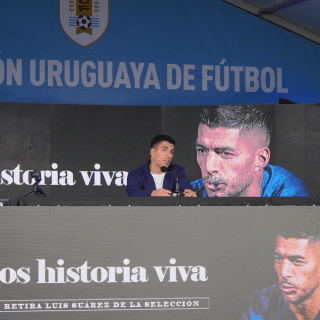 Luis Suárez anuncia despedida de la Selección de Uruguay