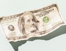 El peso mexicano cotiza en los mercados internacionales alrededor de los 19.89 pesos por dólar. ESPECIAL/ Freepik