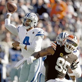 Dak Prescott rompe el cochinito