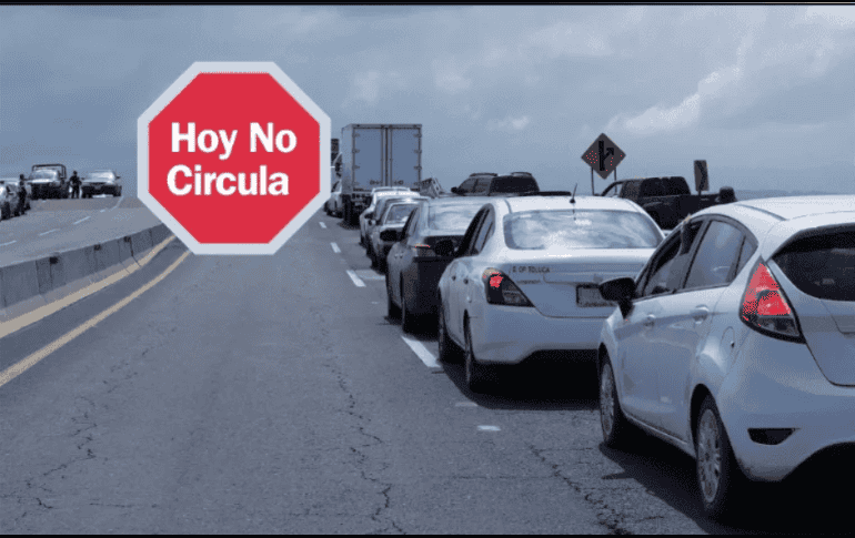 Las limitaciones se determinan en función del último dígito de la placa y el color del engomado del vehículo. ESPECIAL/SUN/ J. Alvarado.