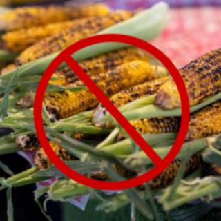 Prohíben la venta de elotes en la noche del 15 de septiembre en este estado