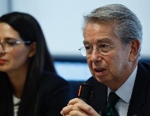 La vicepresidenta del Consejo Empresarial Mexicano de Comercio Exterior, Inversión y Tecnología (COMCE), Susana Duque, y el presidente ejecutivo de la COMCE, Sergio Contreras , participan en una rueda de prensa este martes en Ciudad de México. EFE/S. Gutierrez