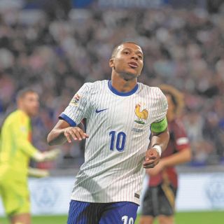 Mbappé rechaza mediación en litigio con el PSG por 60 MDD