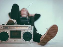 La Inteligencia Artificial eligió estas canciones por reunir cualidades emotivas y hasta exageradas. ESPECIAL / Foto de Eric Nopanen en Unsplash