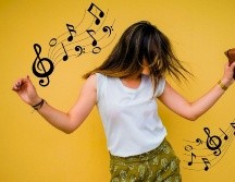 Además nos deja un listado de algunas cumbias que son perfectas para animar cualquier fiesta. UNSPLASH / J. NAVIA