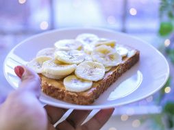 Aporta vitaminas y minerales esenciales que favorecen la salud muscular y general. UNSPLASH / S. CHATUR