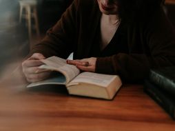 Este libro  sigue siendo un referente literario. UNSPLASH / P. DU PREEZ