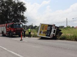 Se trató de una camioneta de 3 toneladas que transportaba mercancía de la empresa de aceites de vehículos. ESPECIAL