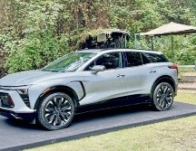 Blazer EV. De formas elegantes, su manejo se siente estable, sólido y con buen aplomo. CORTESÍA