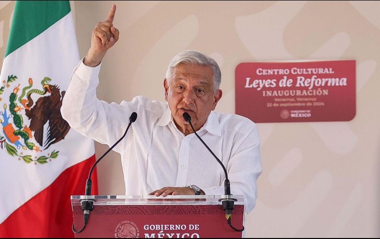 Durante su última visita a Veracruz, el Presidente Andrés Manuel López Obrador fue recibido por un grupo de trabajadores del Poder Judicial de la Federación, quienes se manifestaron en contra del titular del Poder Ejecutivo. SUN / H. Salvador