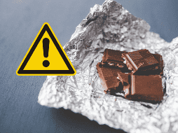 La tendencia sobre el peligro de cocinar con papel aluminio en redes sociales refleja una mezcla de preocupaciones por la salud, el interés por alternativas más seguras y la influencia de expertos en bienestar. CANVA